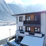 Apartment Spacious Near Area In Mayrhofen