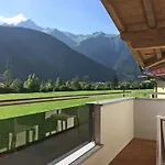 Spacious Near Area In