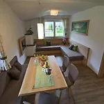 Spacious Near Area In Apartment Mayrhofen