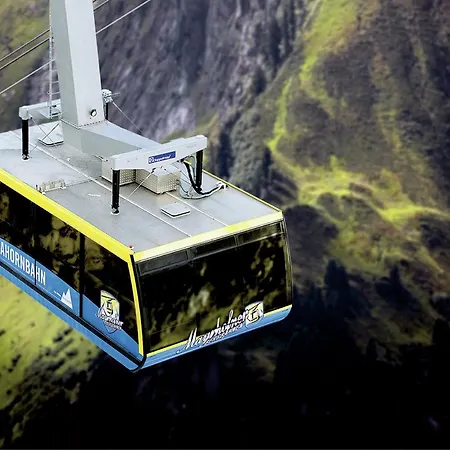 Spacious Near Area In דירה מאיירהופן