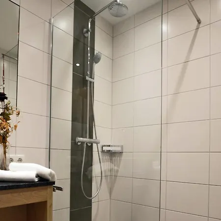 Spacious Near Area In