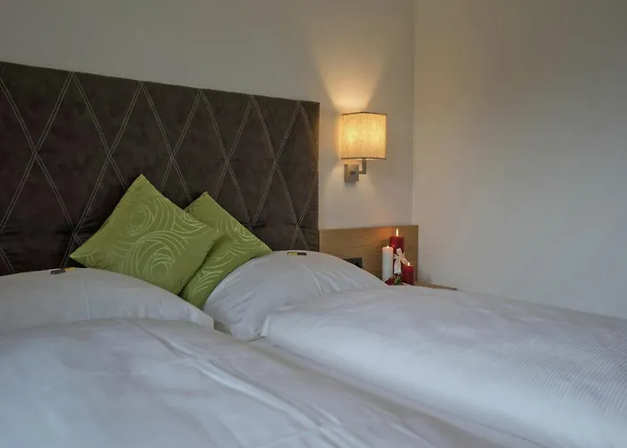 Spacious Near Area In Daire *