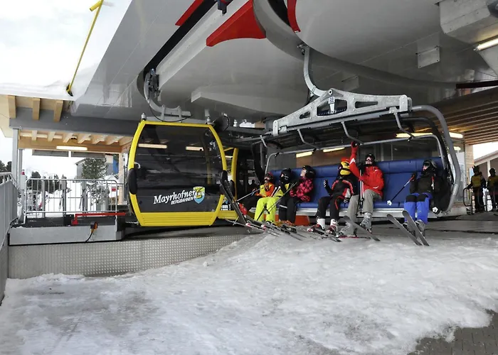 Spacious Near Area In