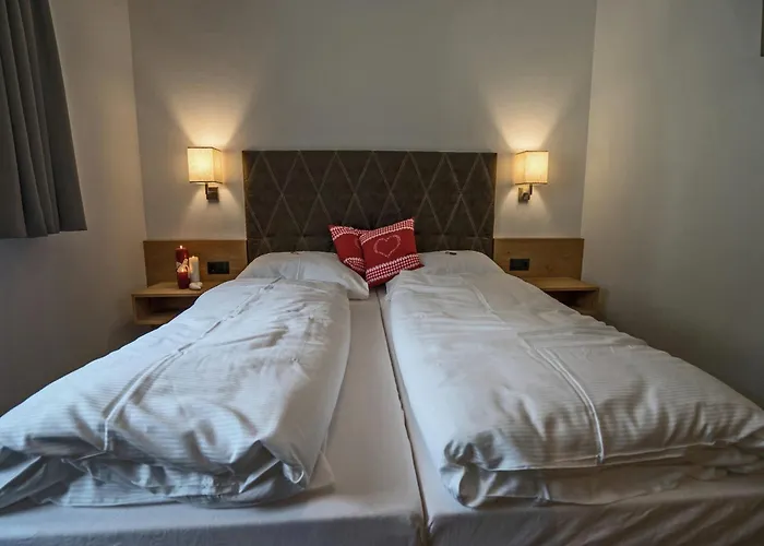 Apartamento Spacious Near Area In Mayrhofen